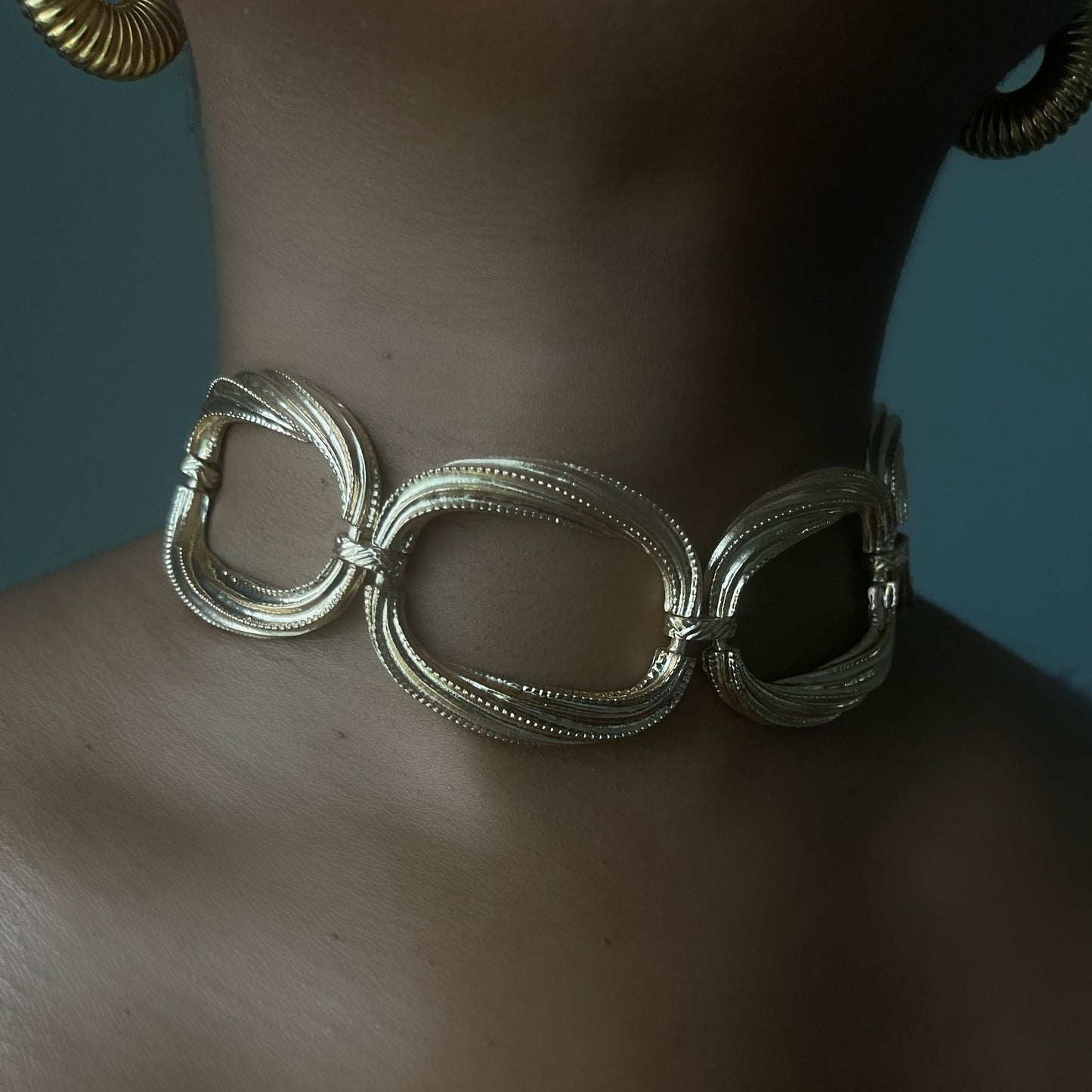 Oval Choker